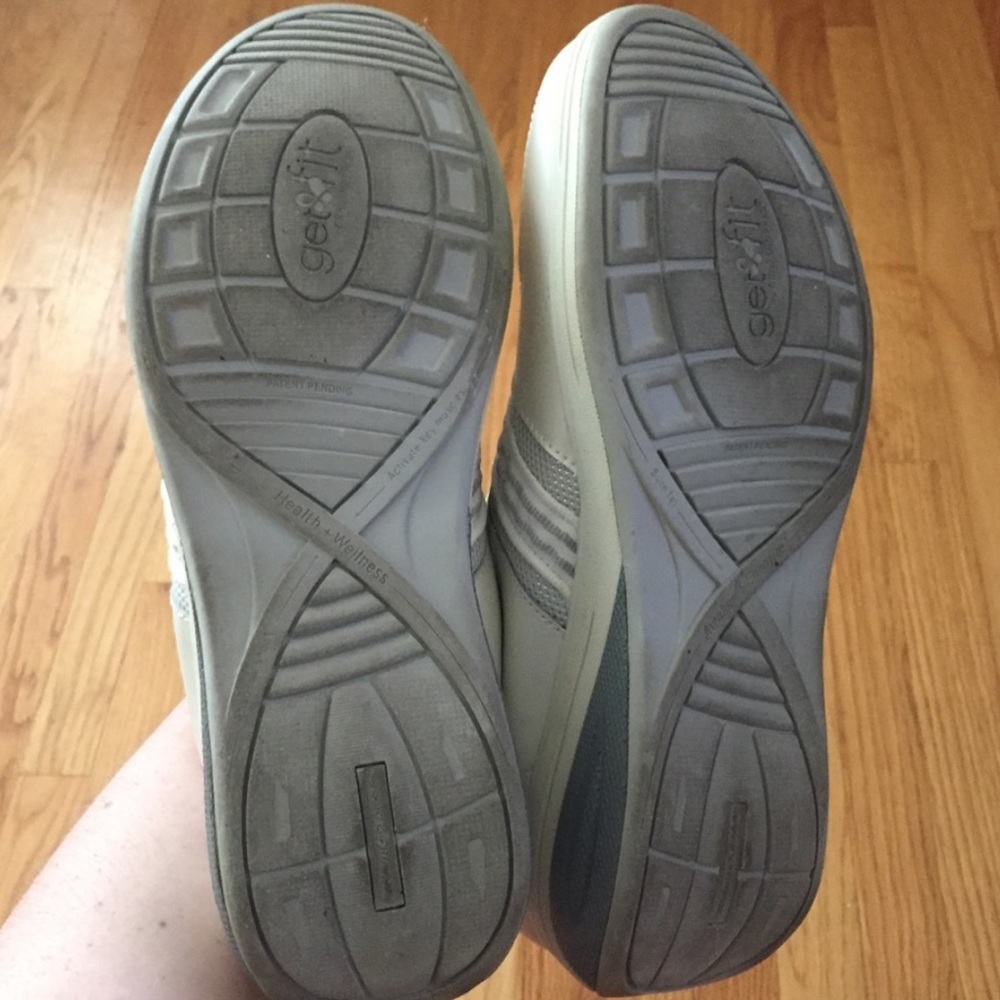 Get Fit By Grasshoppers Toggle Platform Sneakers - image 6